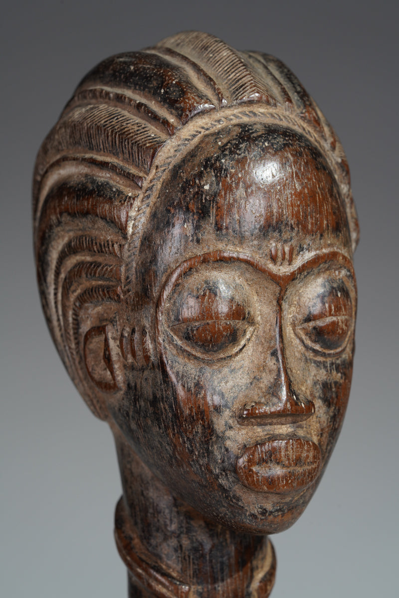 A royal Baule statue couple