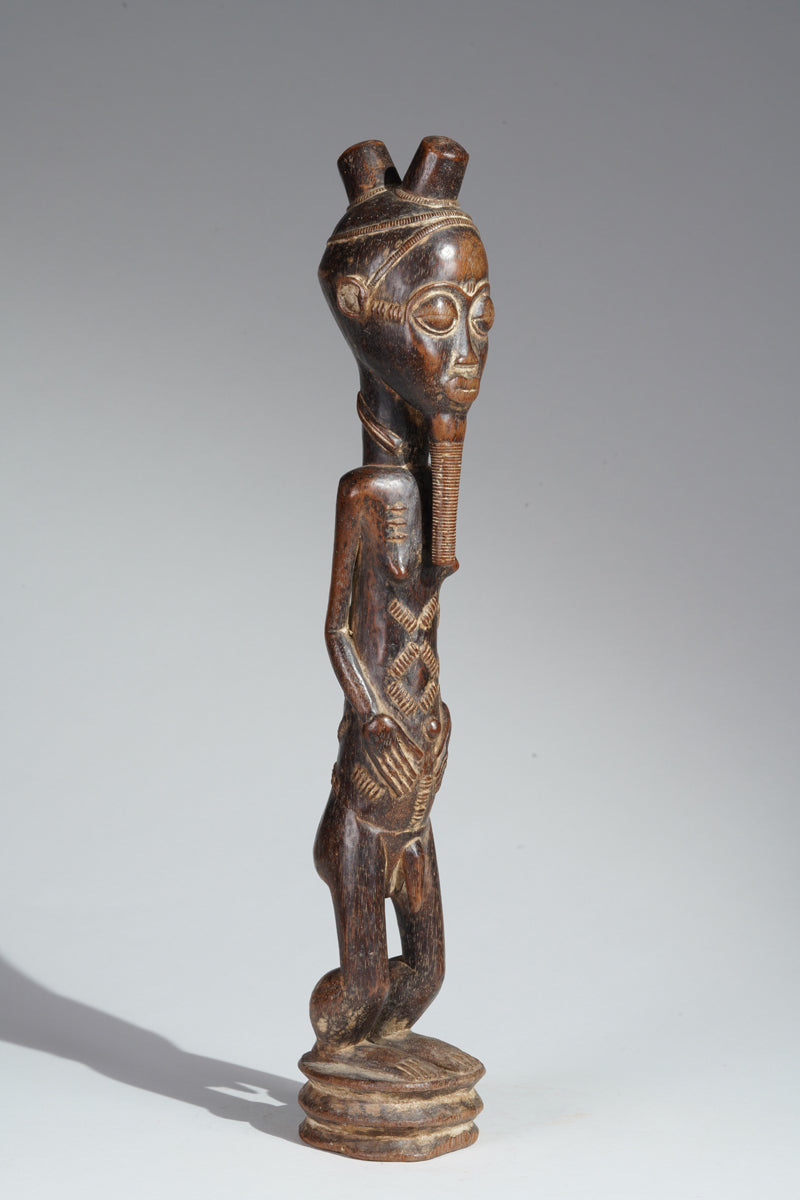 A royal Baule statue couple