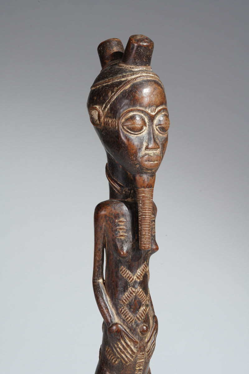 A royal Baule statue couple