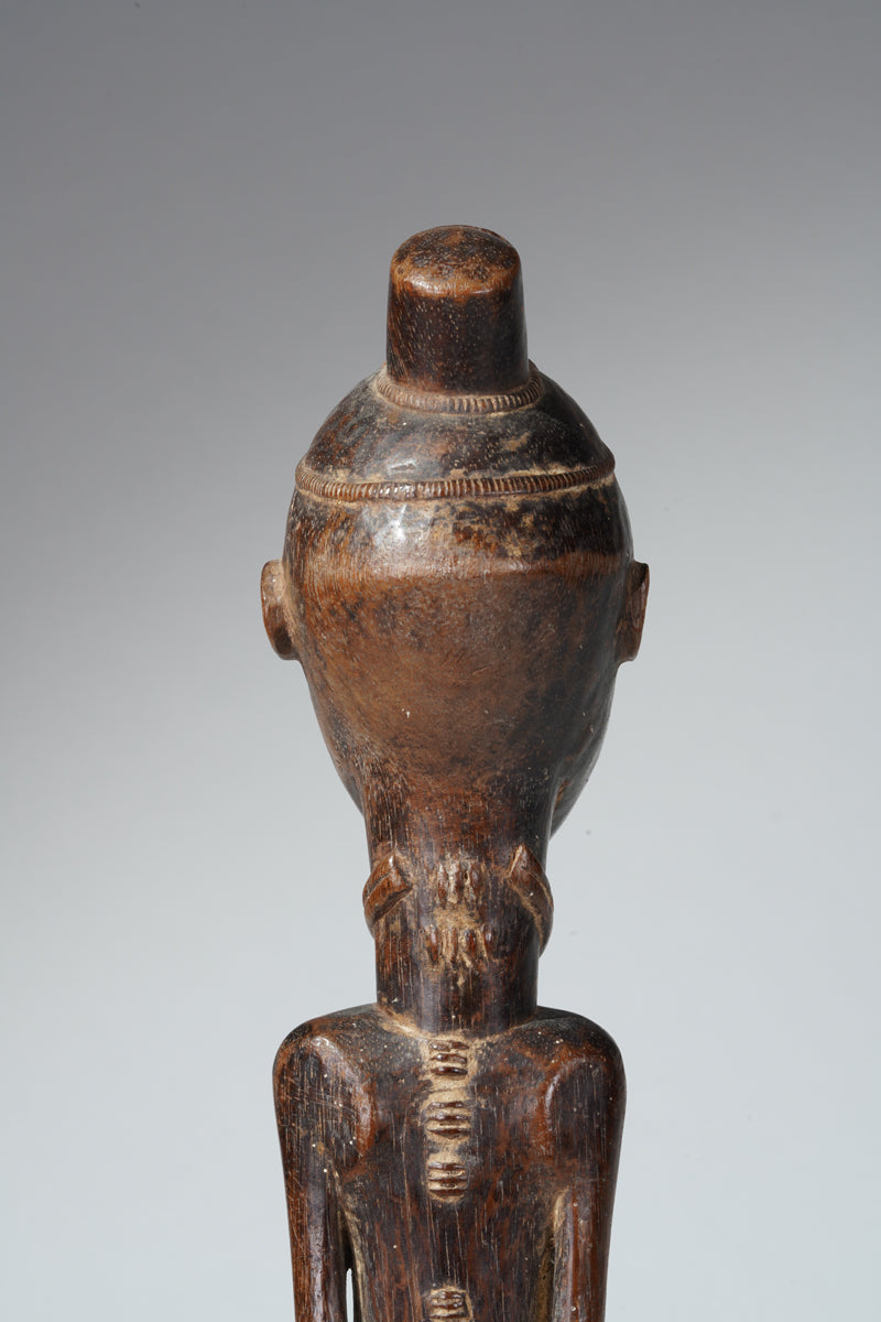 A royal Baule statue couple