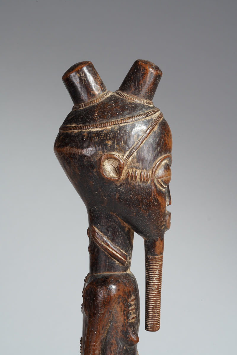 A royal Baule statue couple