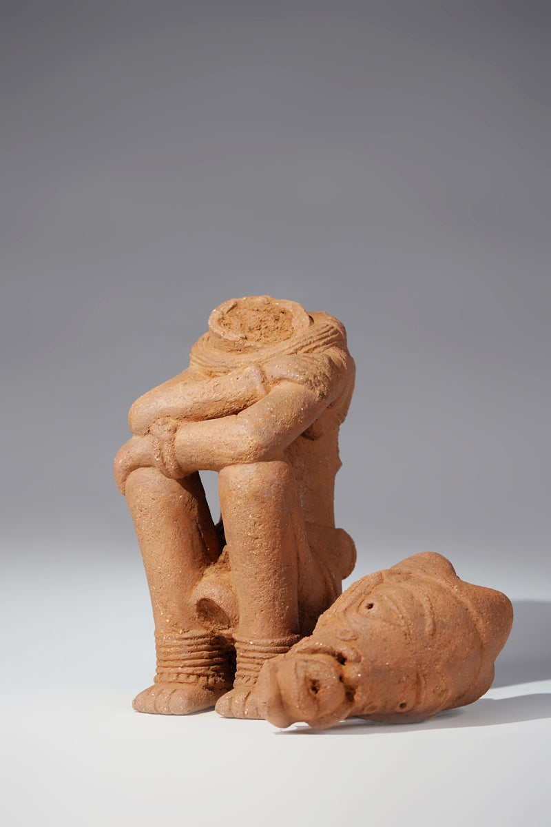 A male terracotta figure in the Nok – Galerie Wolfgang Jaenicke