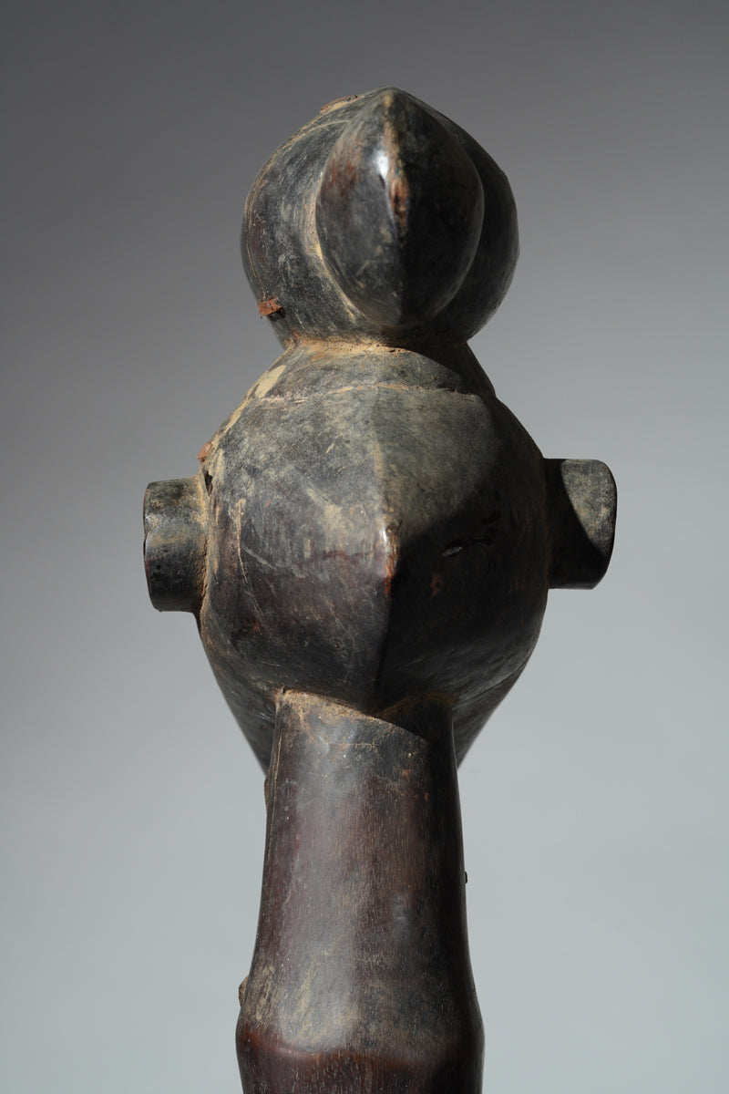 A rare four leg Senufo