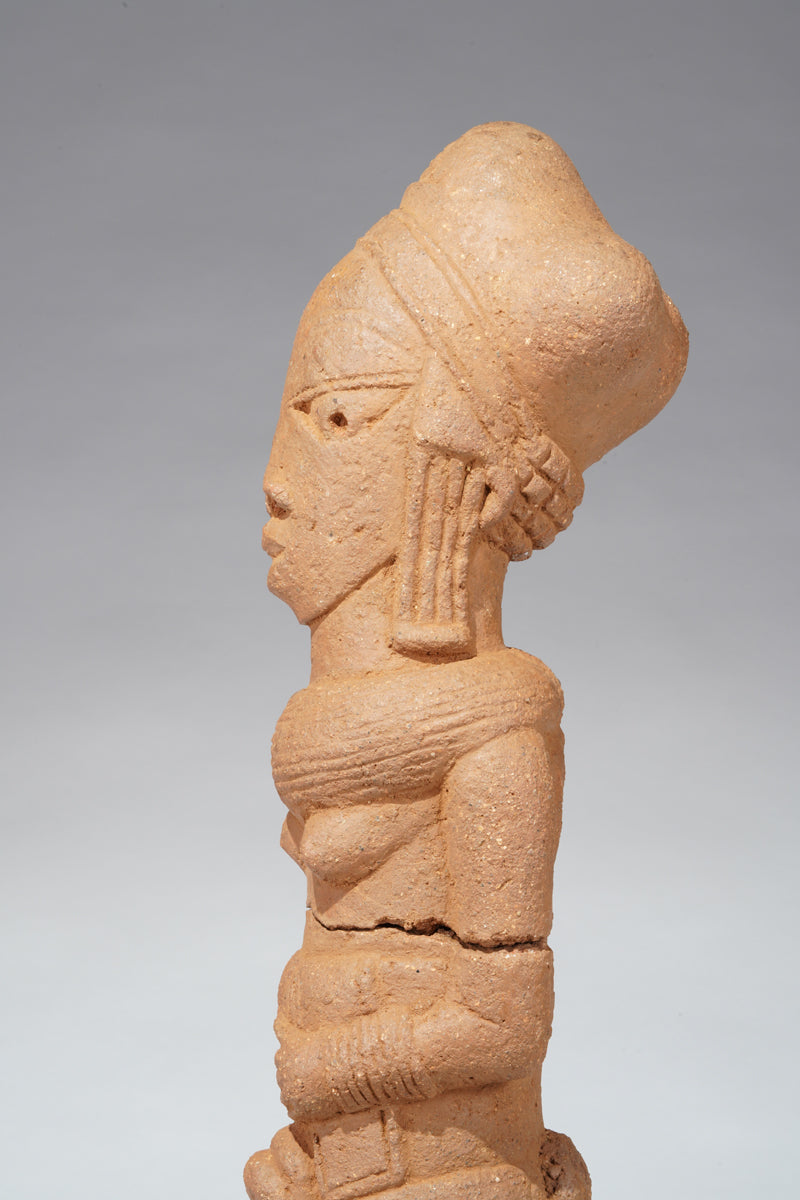 A fragmentary female terracotta
