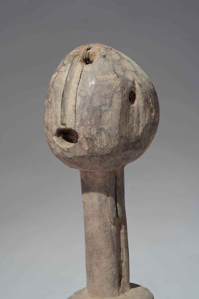 A pair of Prampram dolls