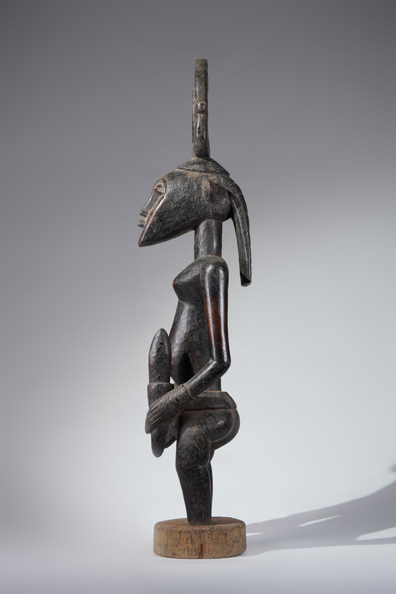 A large female guardian Senufo