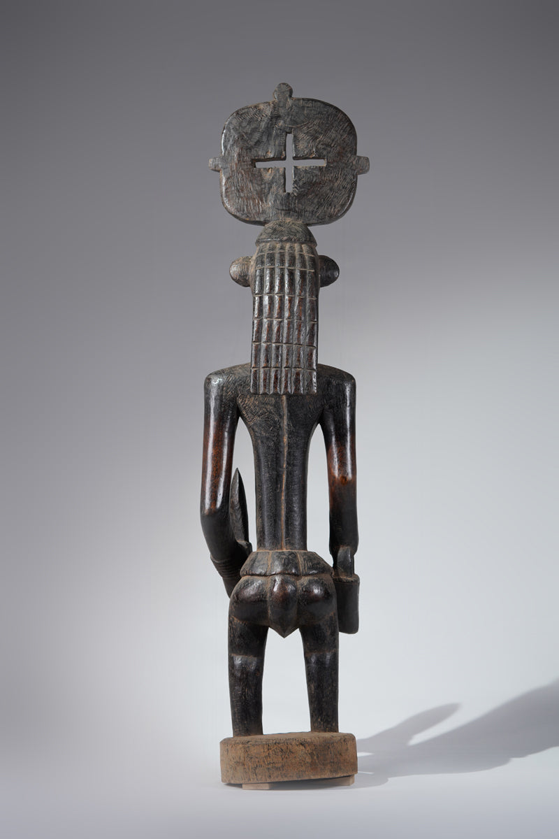 A large female guardian Senufo