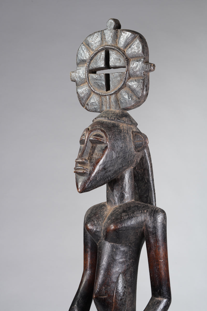 A large female guardian Senufo