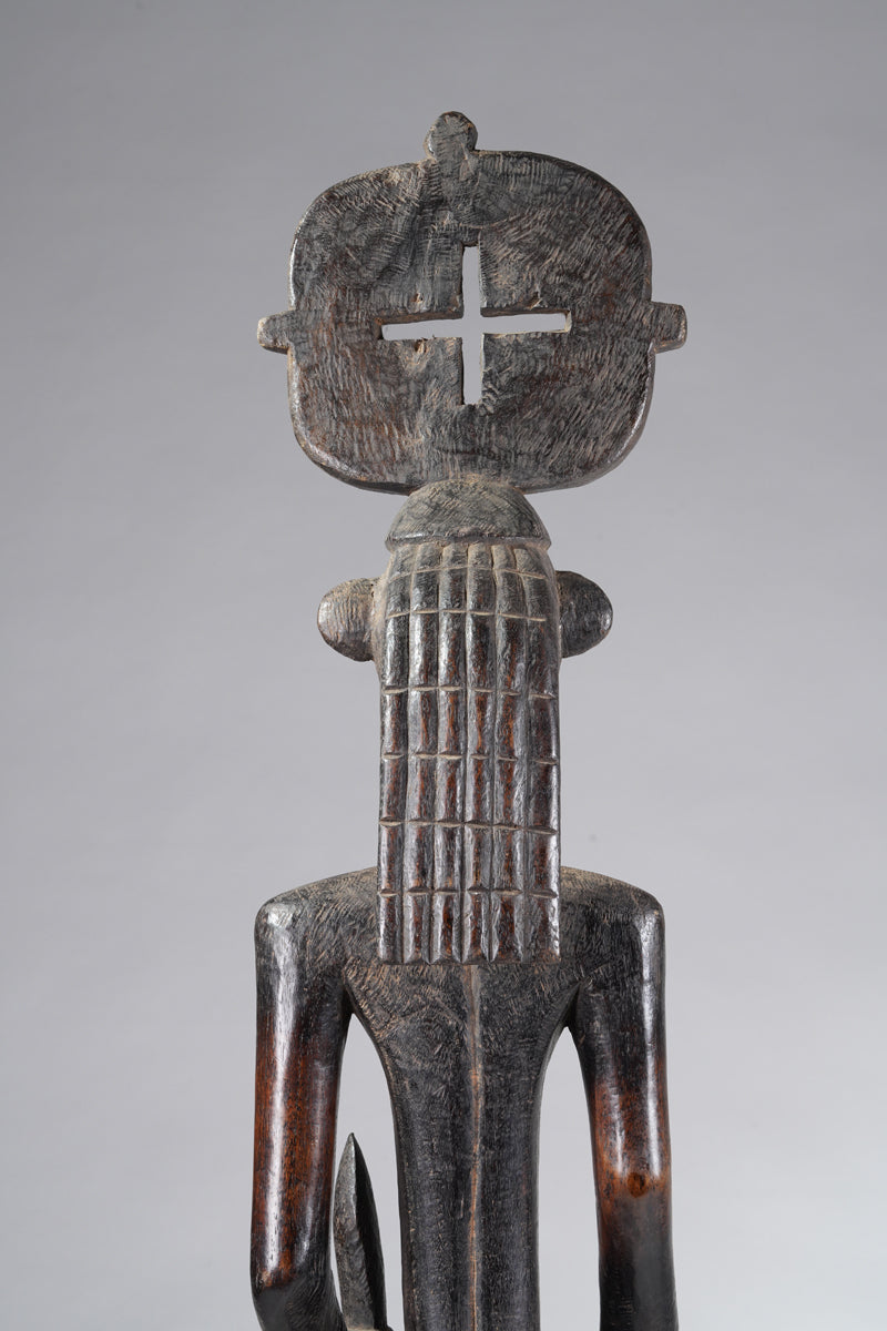 A large female guardian Senufo