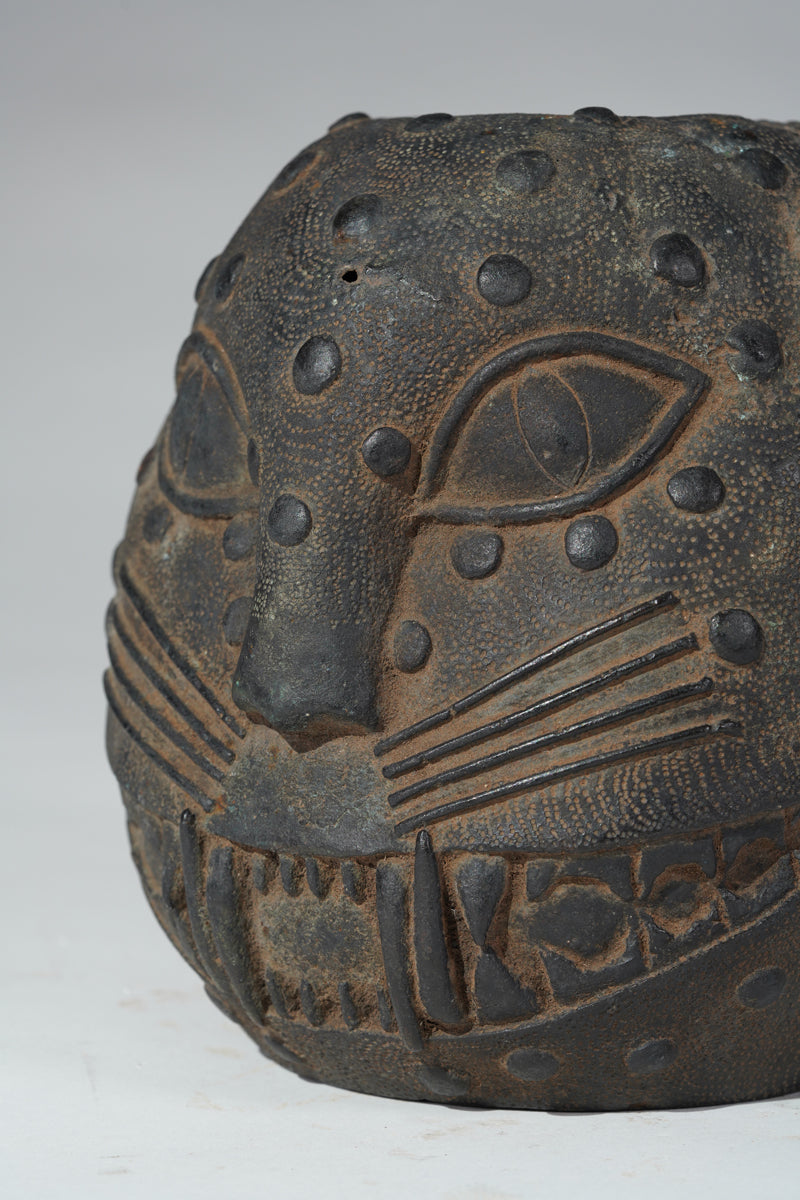 A rare Ikẹgobọ bronze