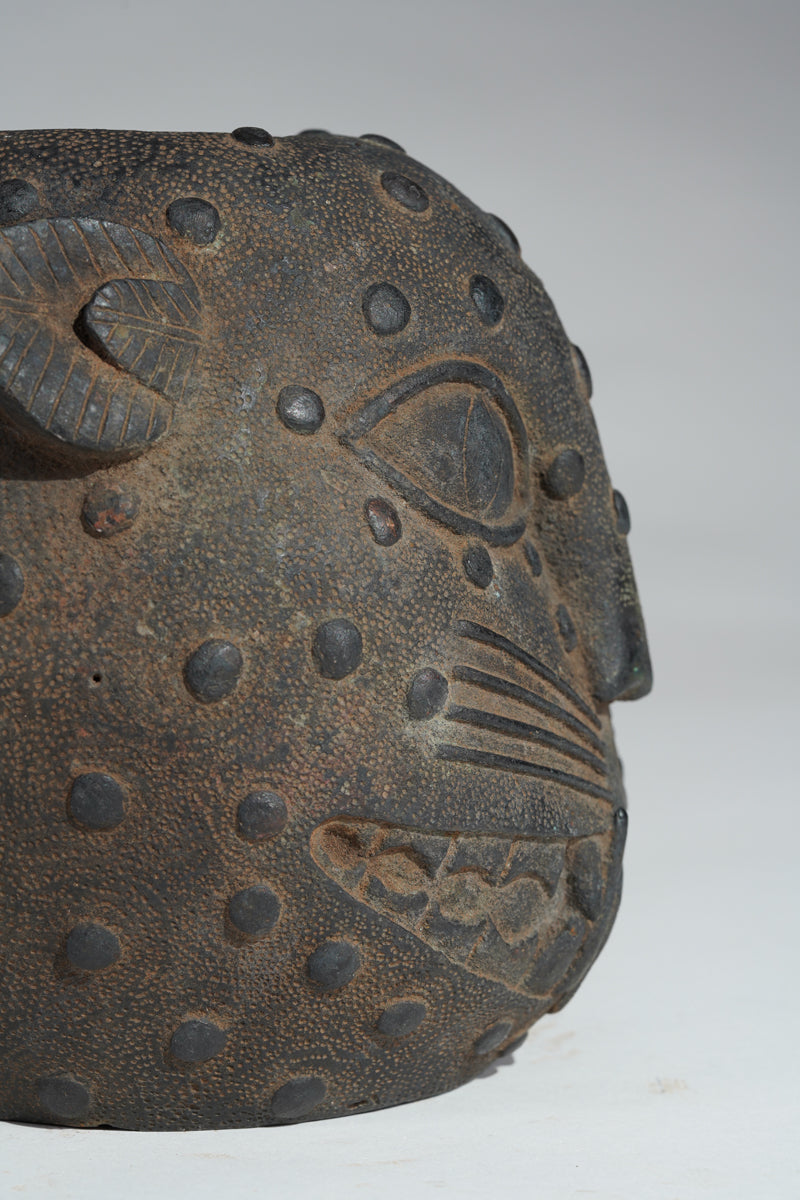 A rare Ikẹgobọ bronze