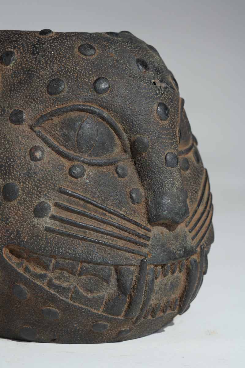 A rare Ikẹgobọ bronze
