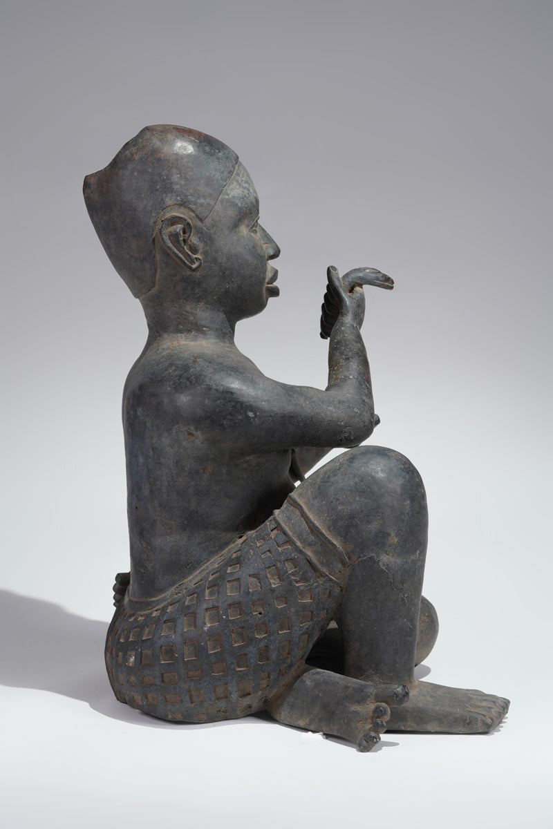 A Bronze sculpture in the style of Tada