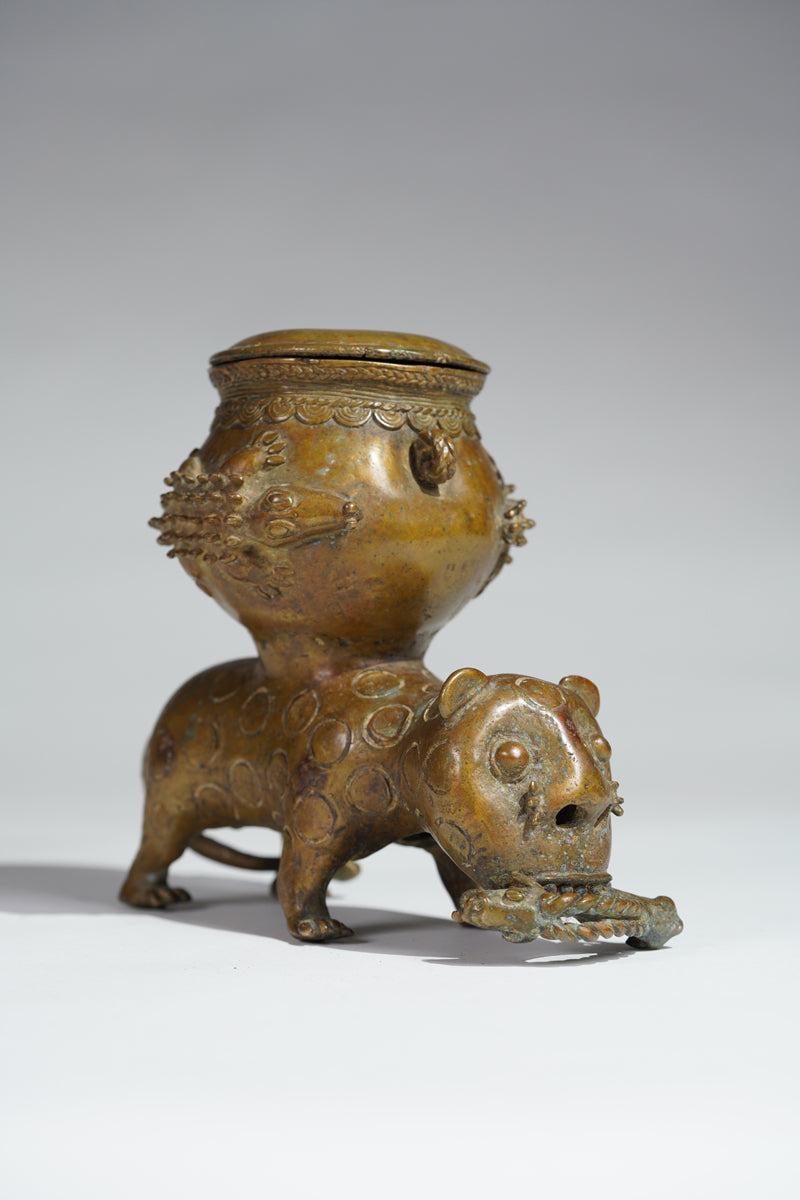 An Akan copper aloy vessel