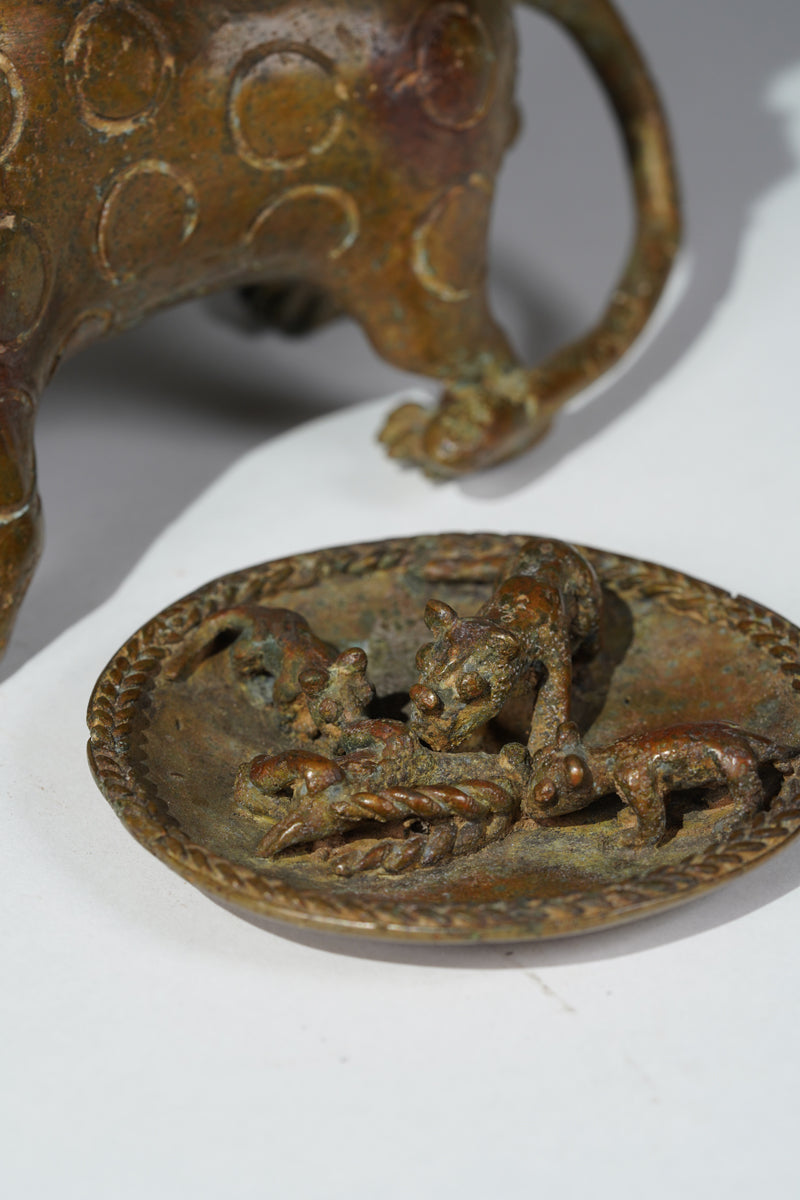 An Akan copper aloy vessel