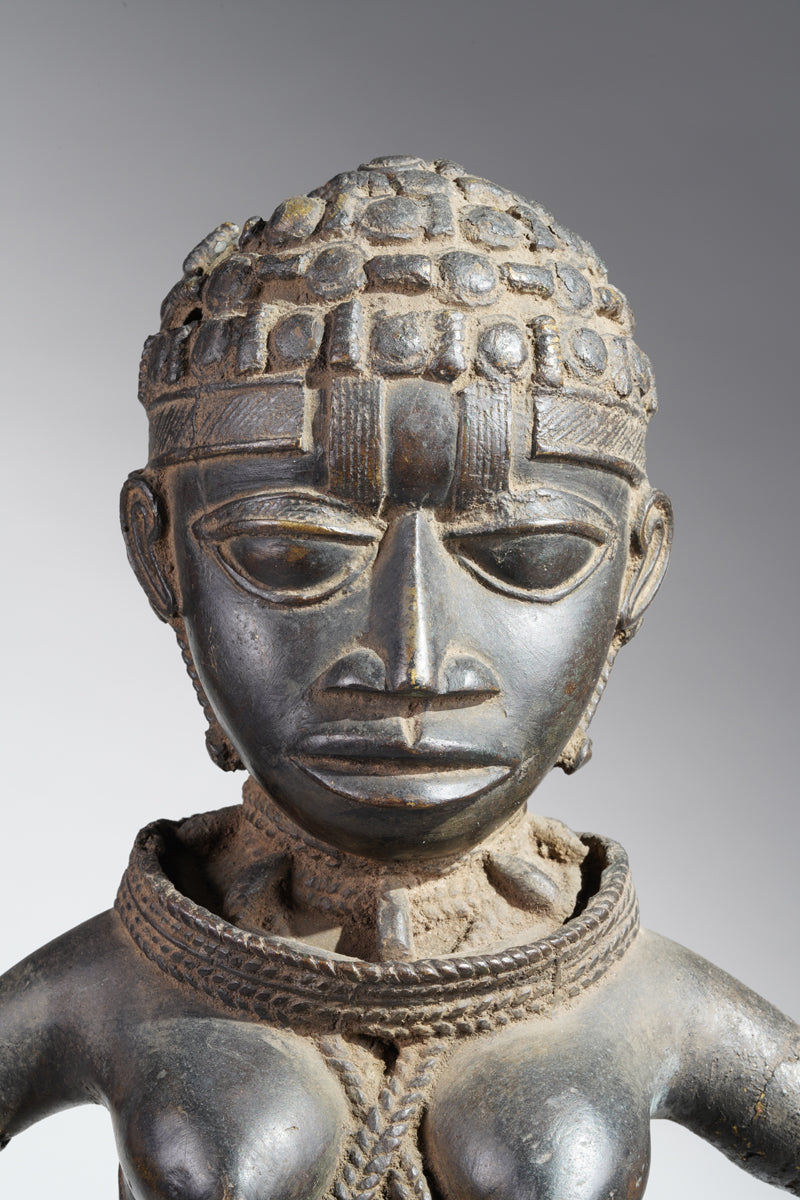 An Okhuo female