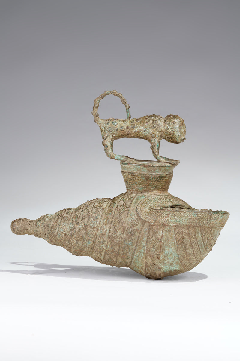 A Bronze vessel from Igbo-Ukwu