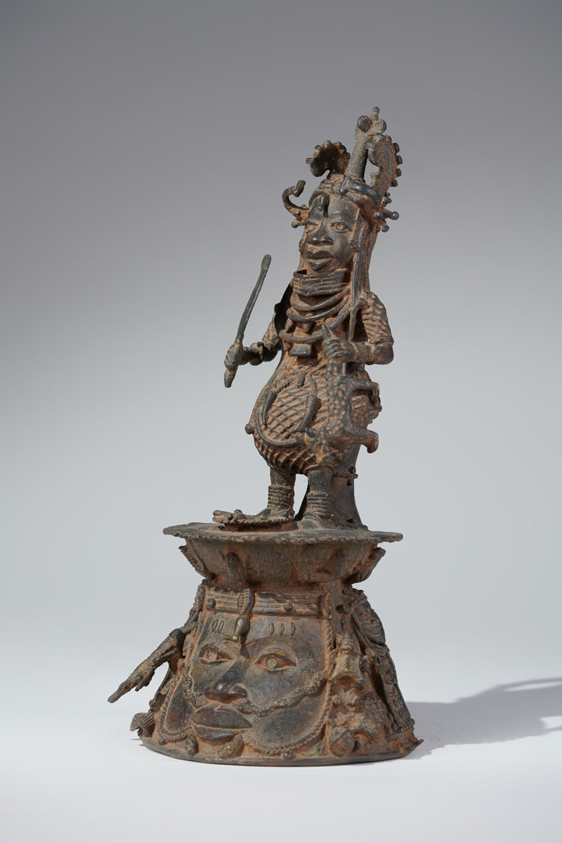 A Figure of the Ọba