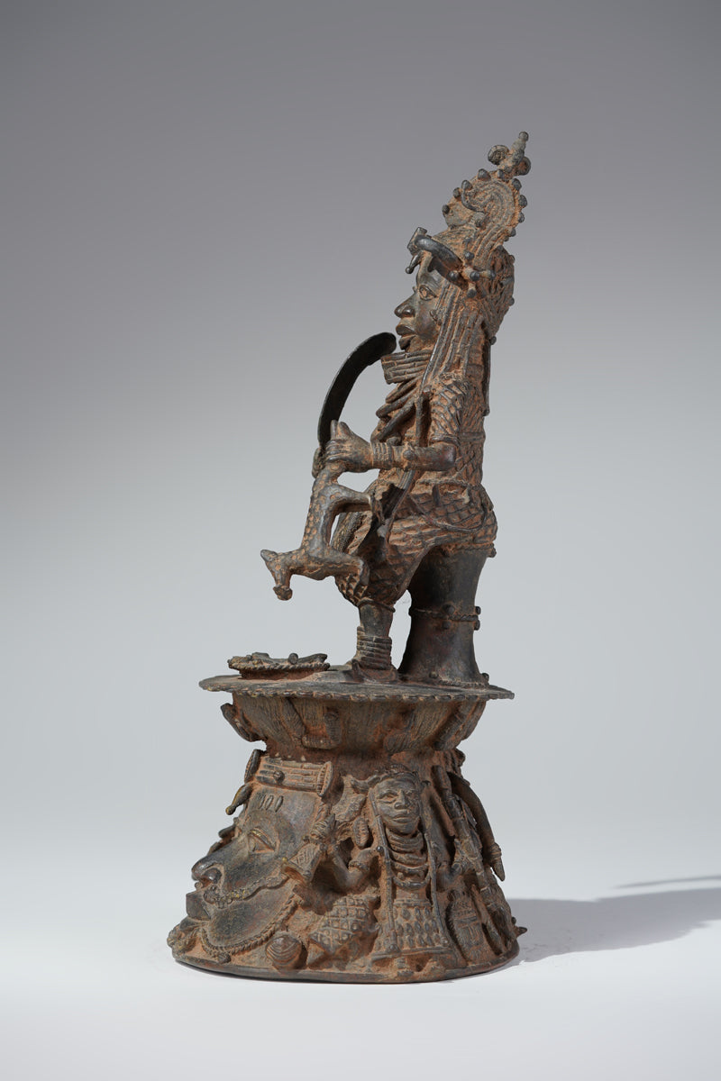 A Figure of the Ọba
