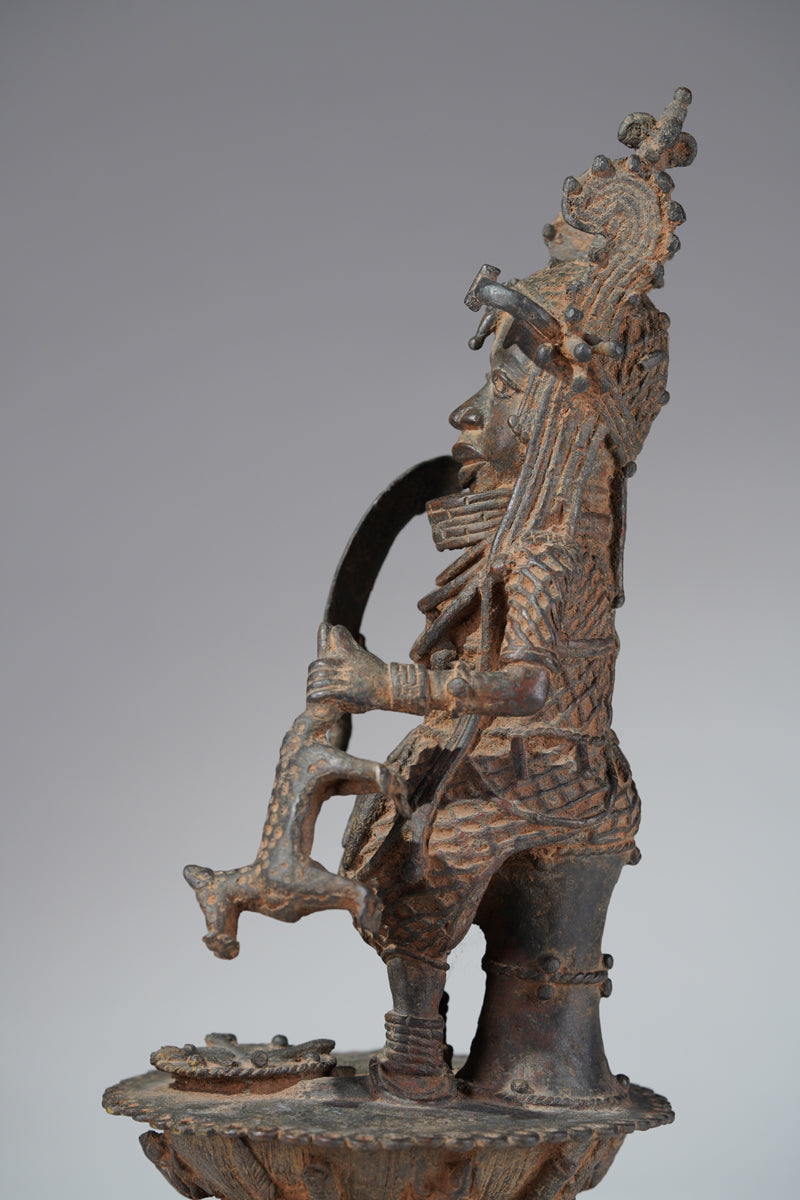 A Figure of the Ọba