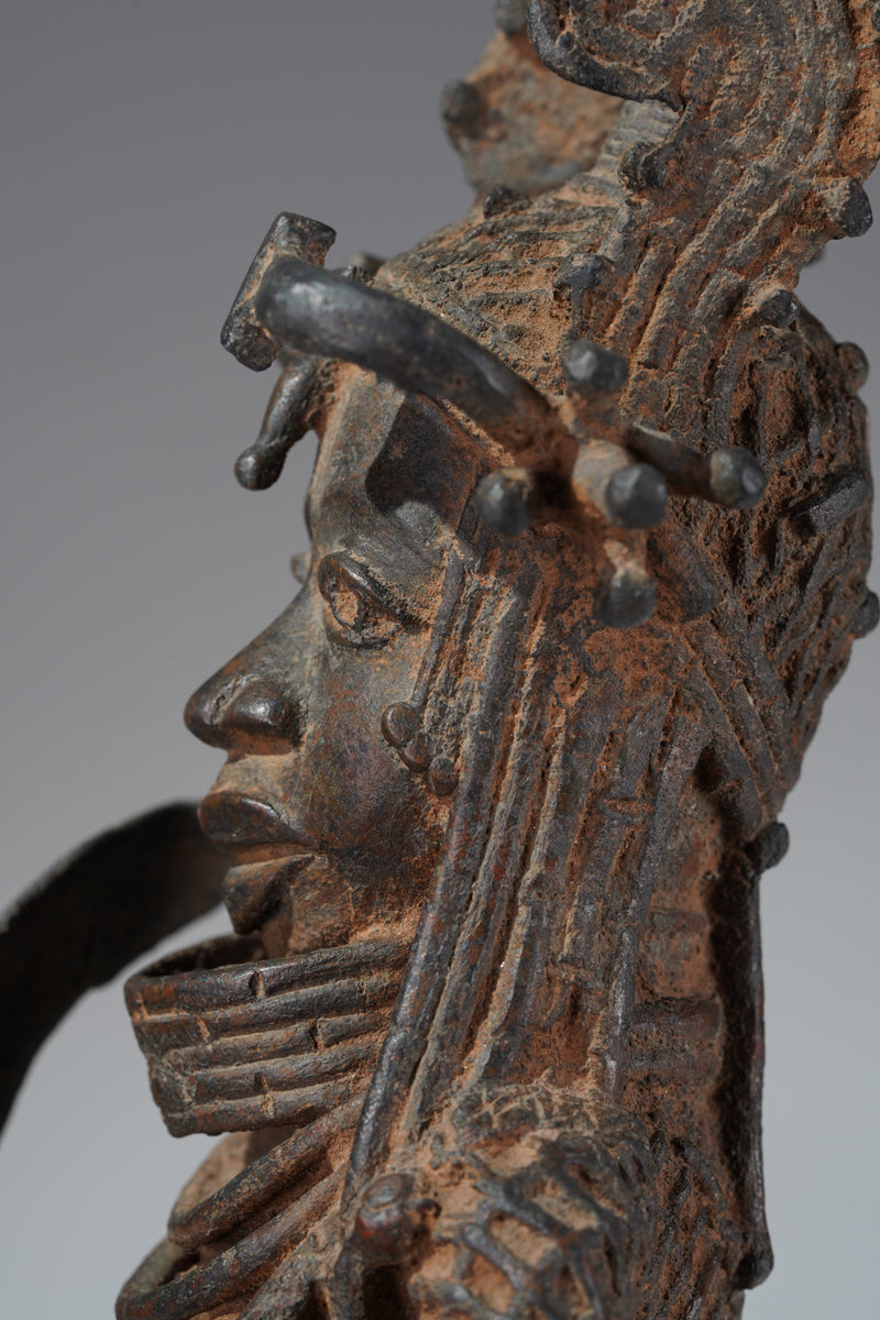 A Figure of the Ọba