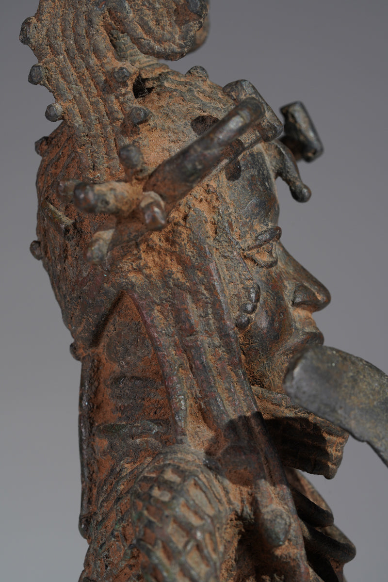 A Figure of the Ọba