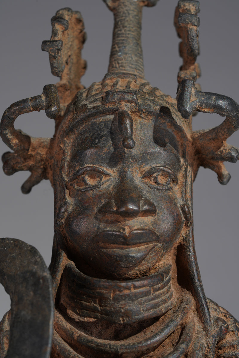 A Figure of the Ọba