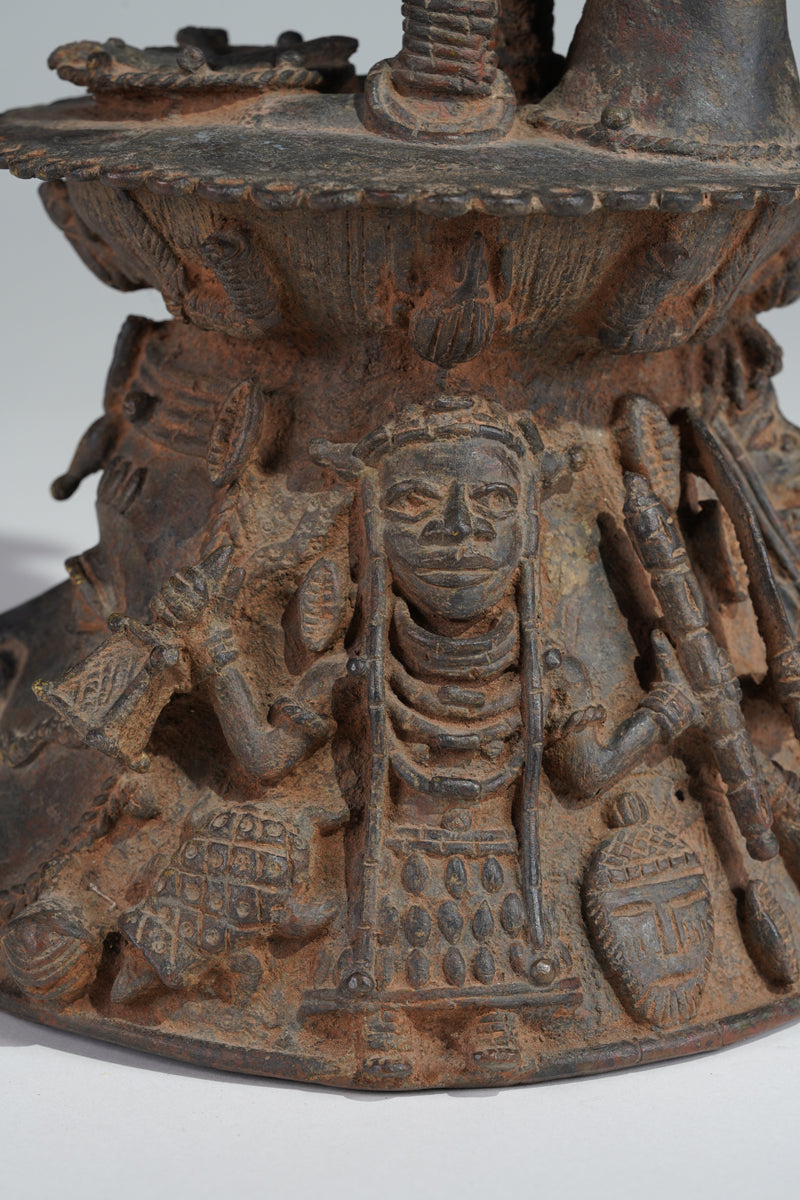 A Figure of the Ọba