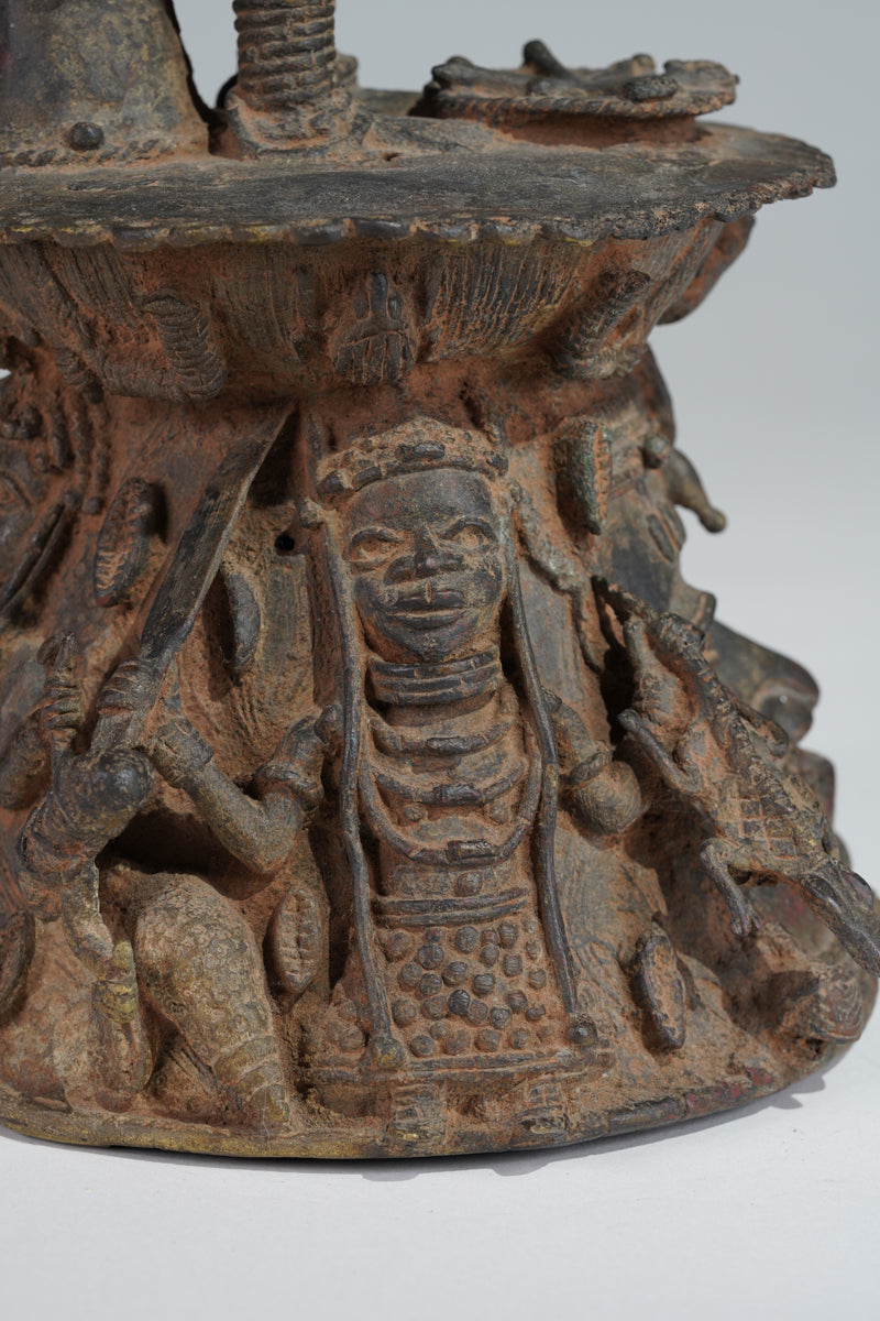 A Figure of the Ọba