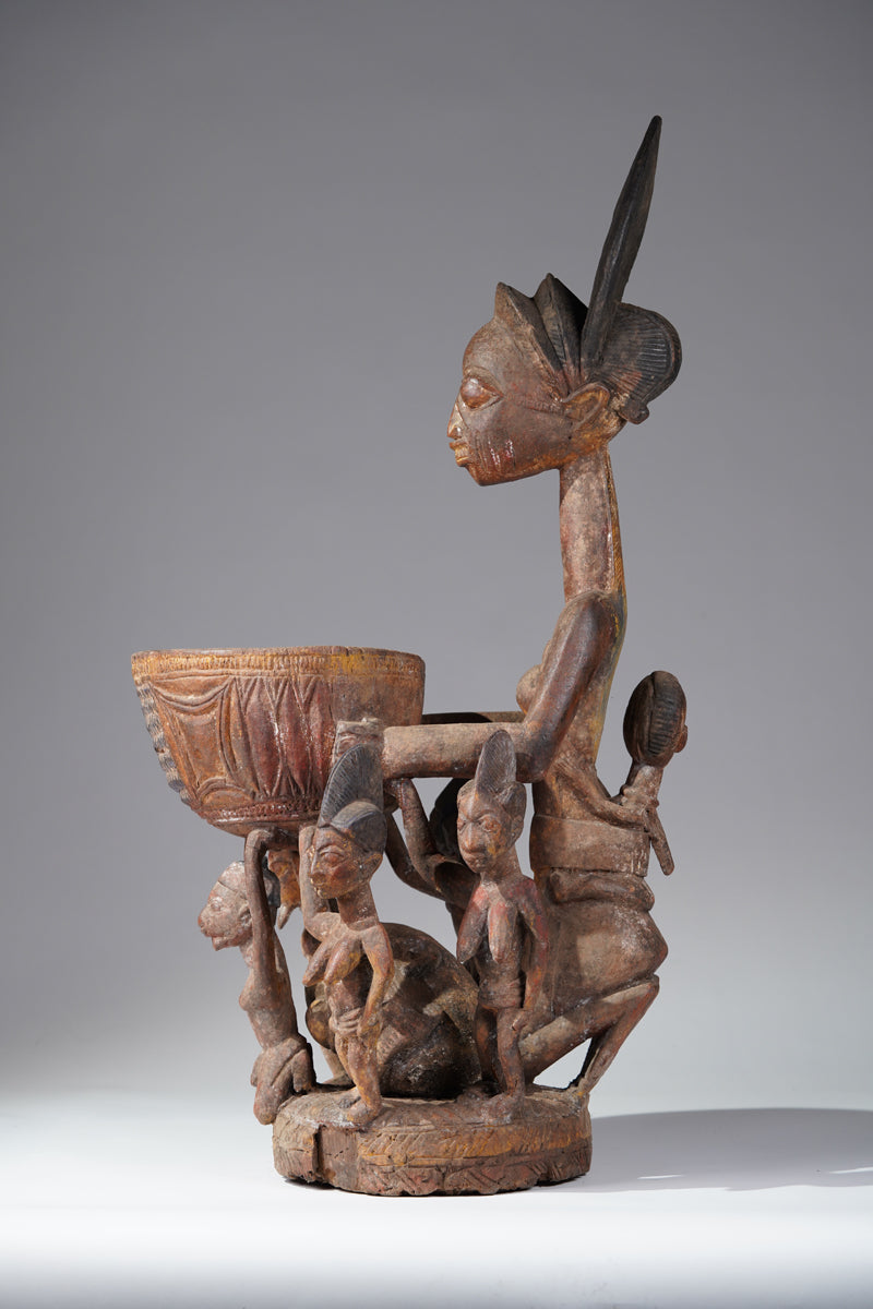 A Yoruba bowlkeeper