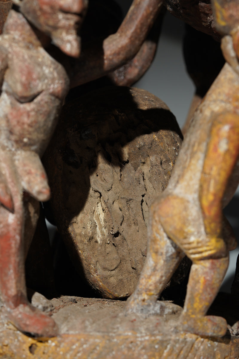 A Yoruba bowlkeeper