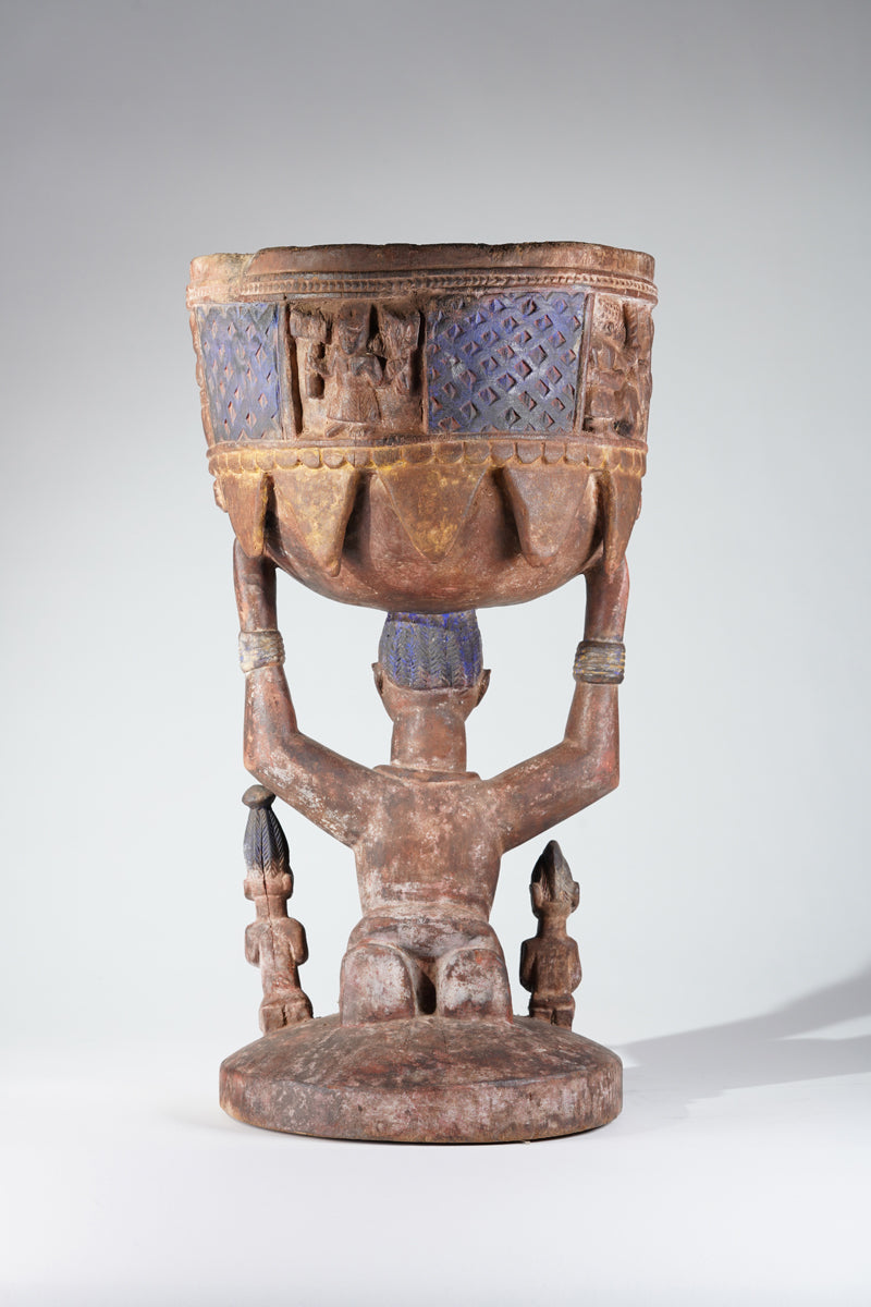 A Yoruba bowlkeeper