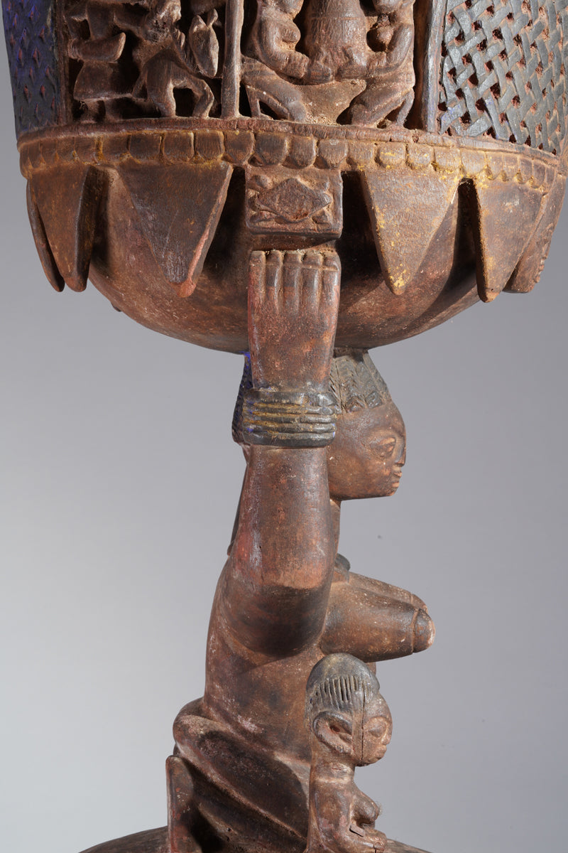 A Yoruba bowlkeeper