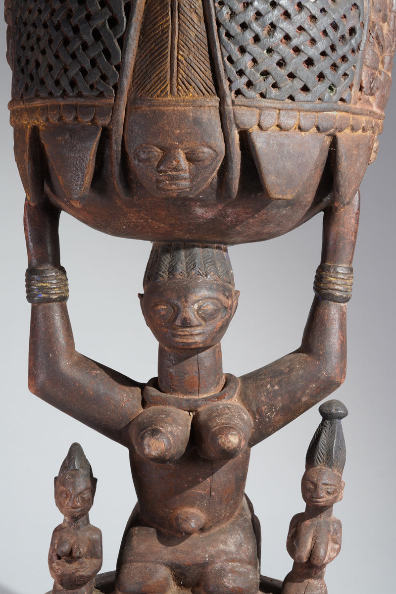 A Yoruba bowlkeeper