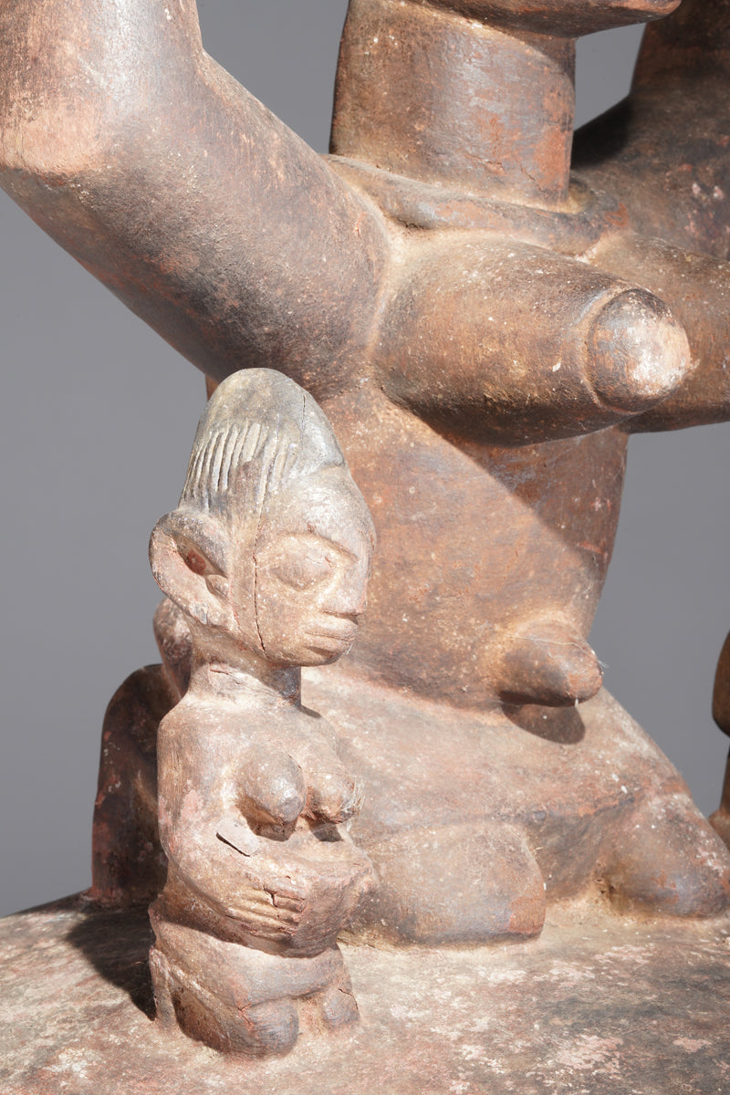 A Yoruba bowlkeeper