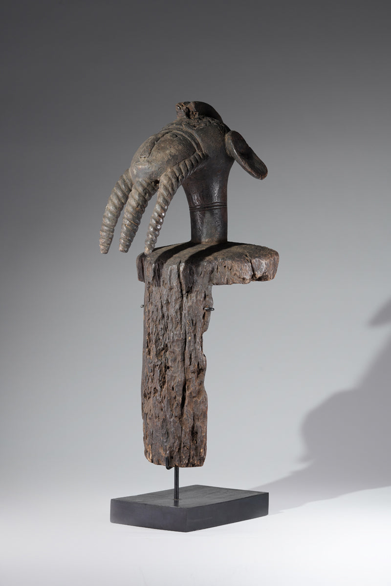 A fragmentary Jukun shoulder mask