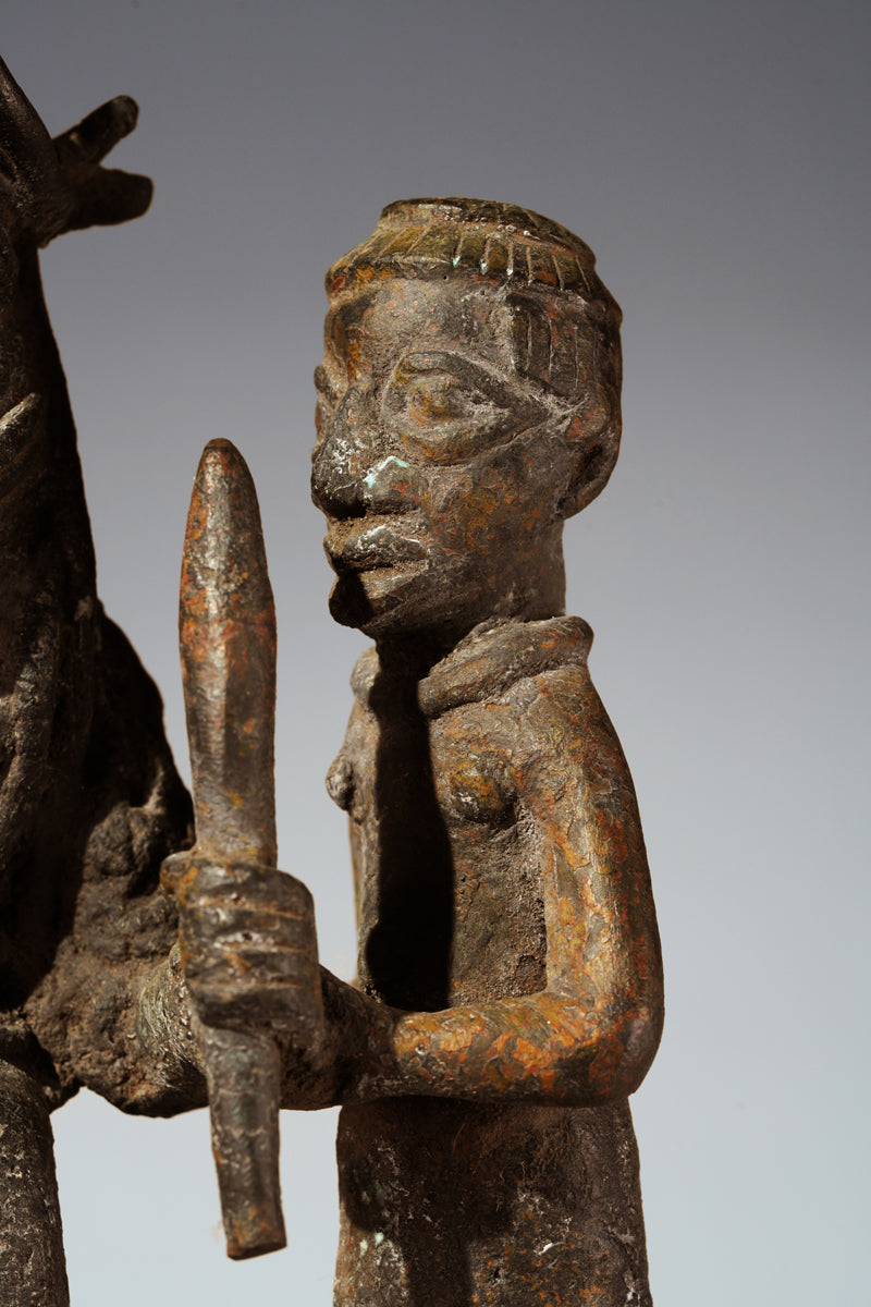 A brass "Altar of the Hand" - Ikegobo