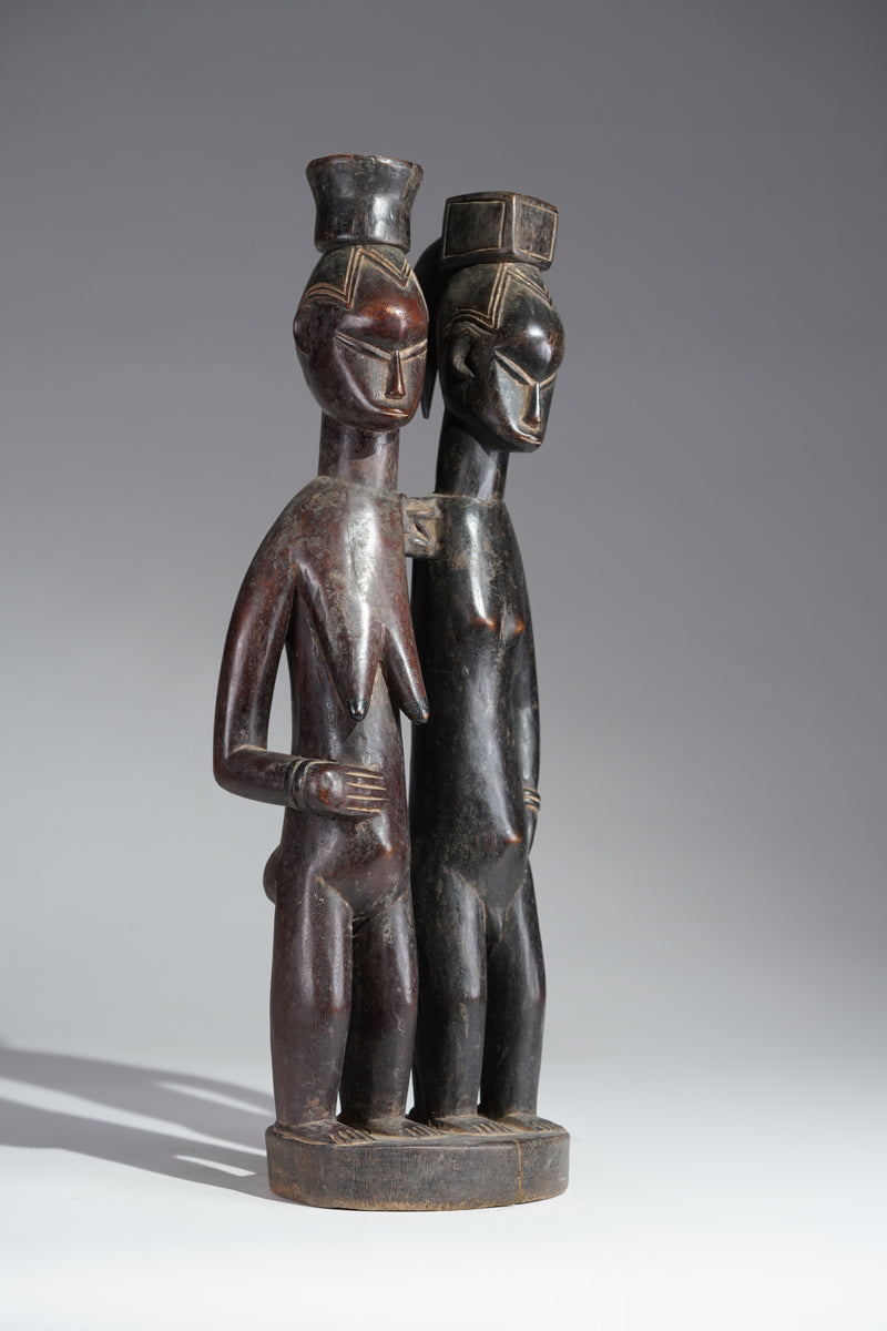A Guro Marriage sculpture