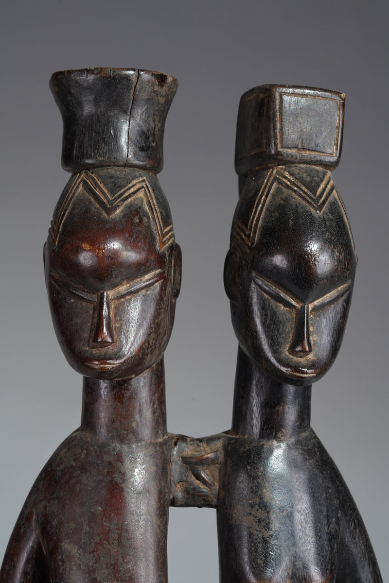 A Guro Marriage sculpture