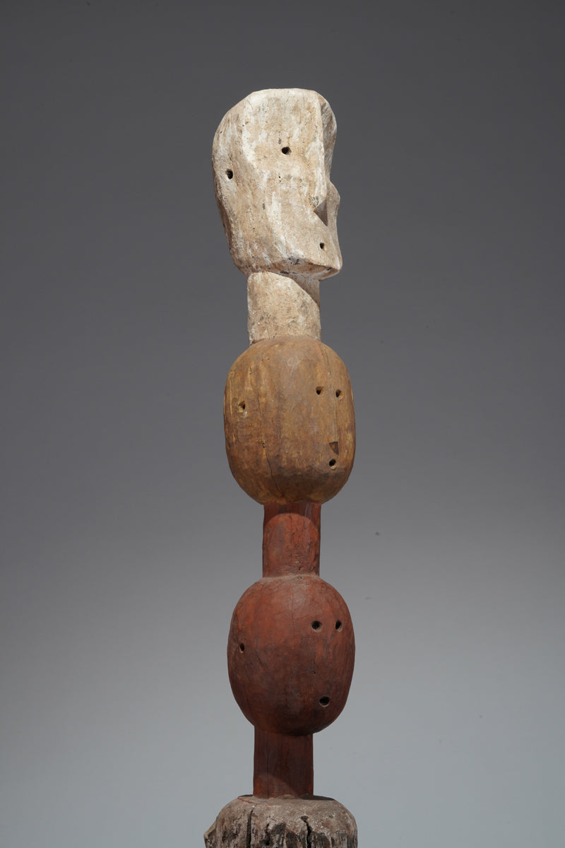 A mysterious PramPram figure