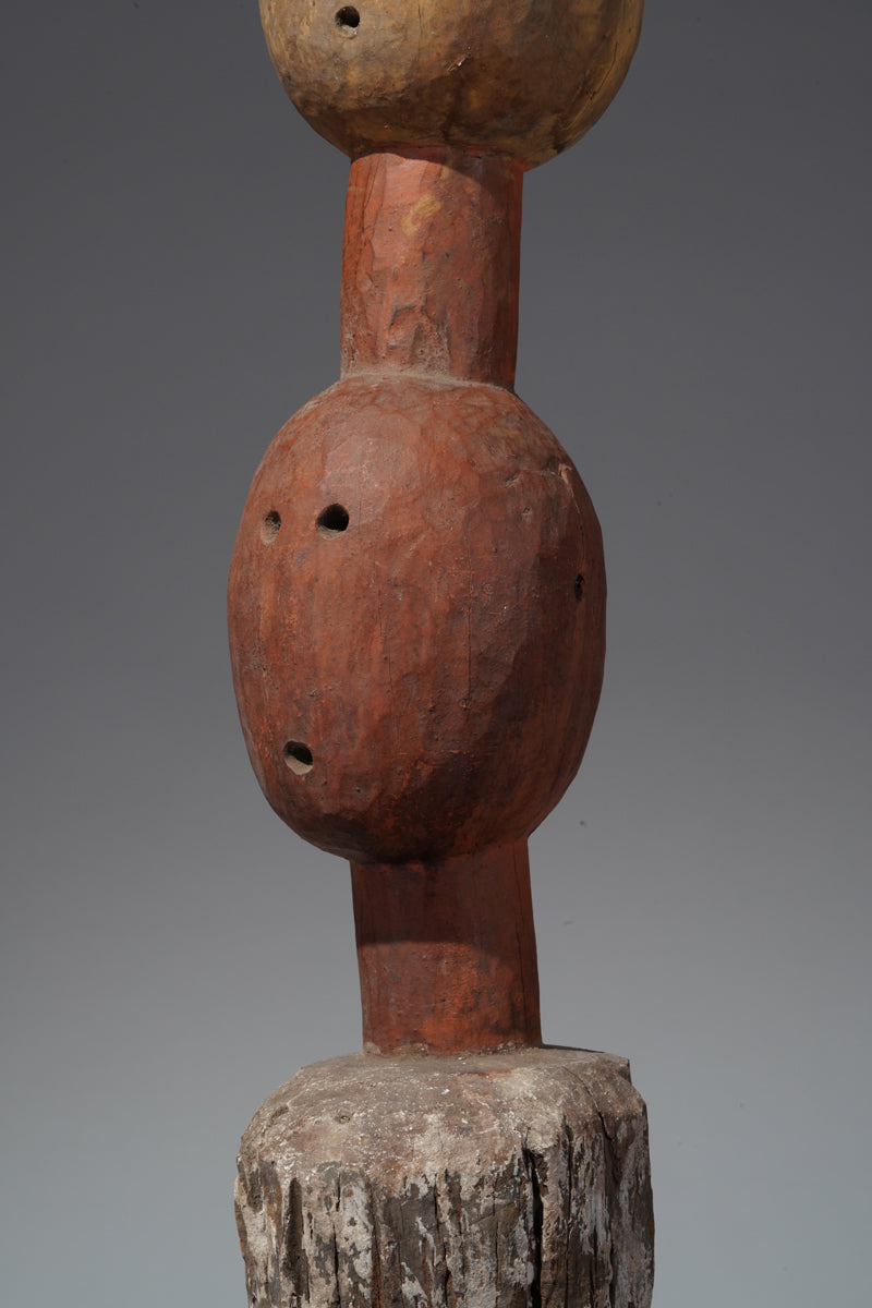 A mysterious PramPram figure