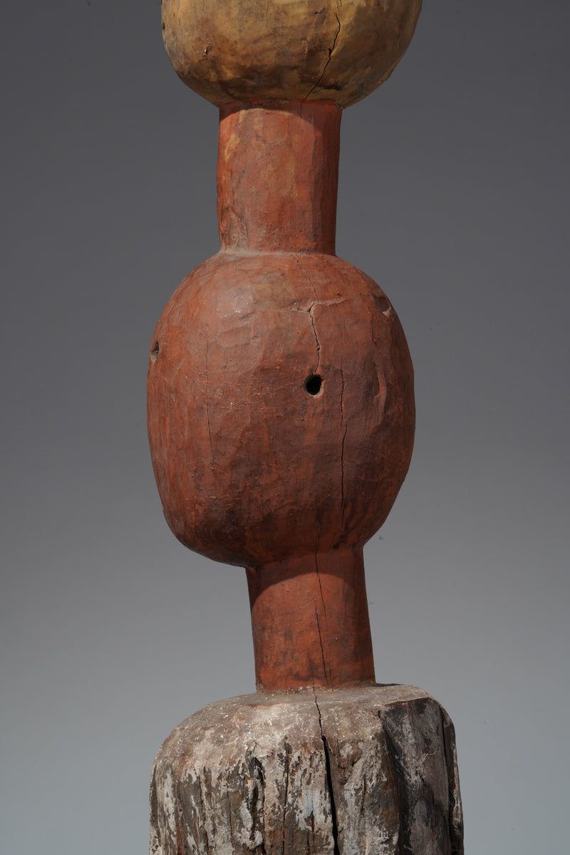 A mysterious PramPram figure