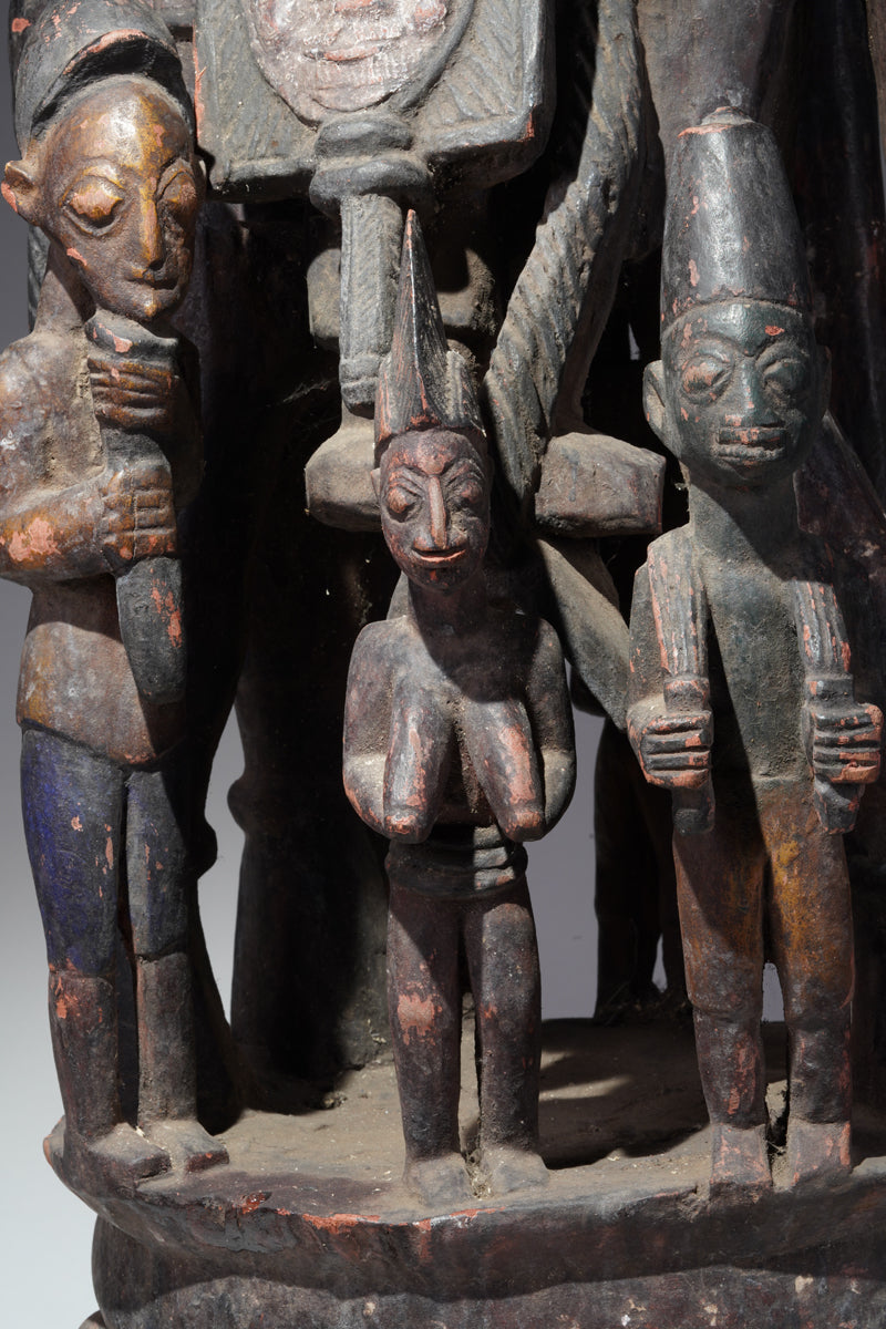 A double-faced Epa mask