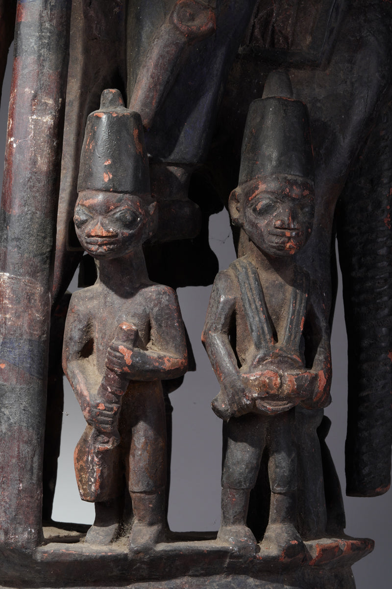 A double-faced Epa mask