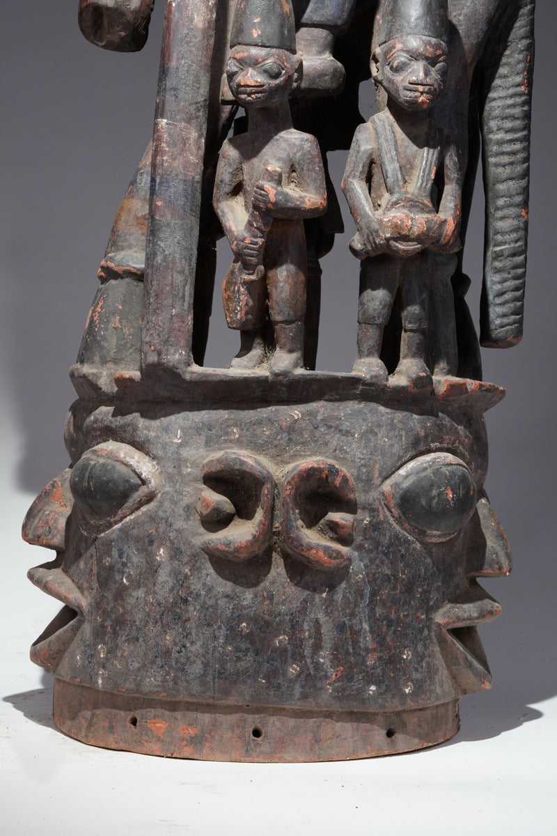 A double-faced Epa mask