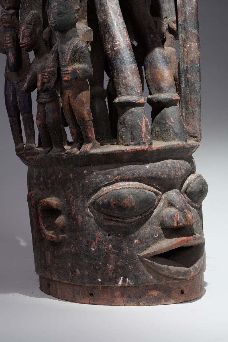 A double-faced Epa mask