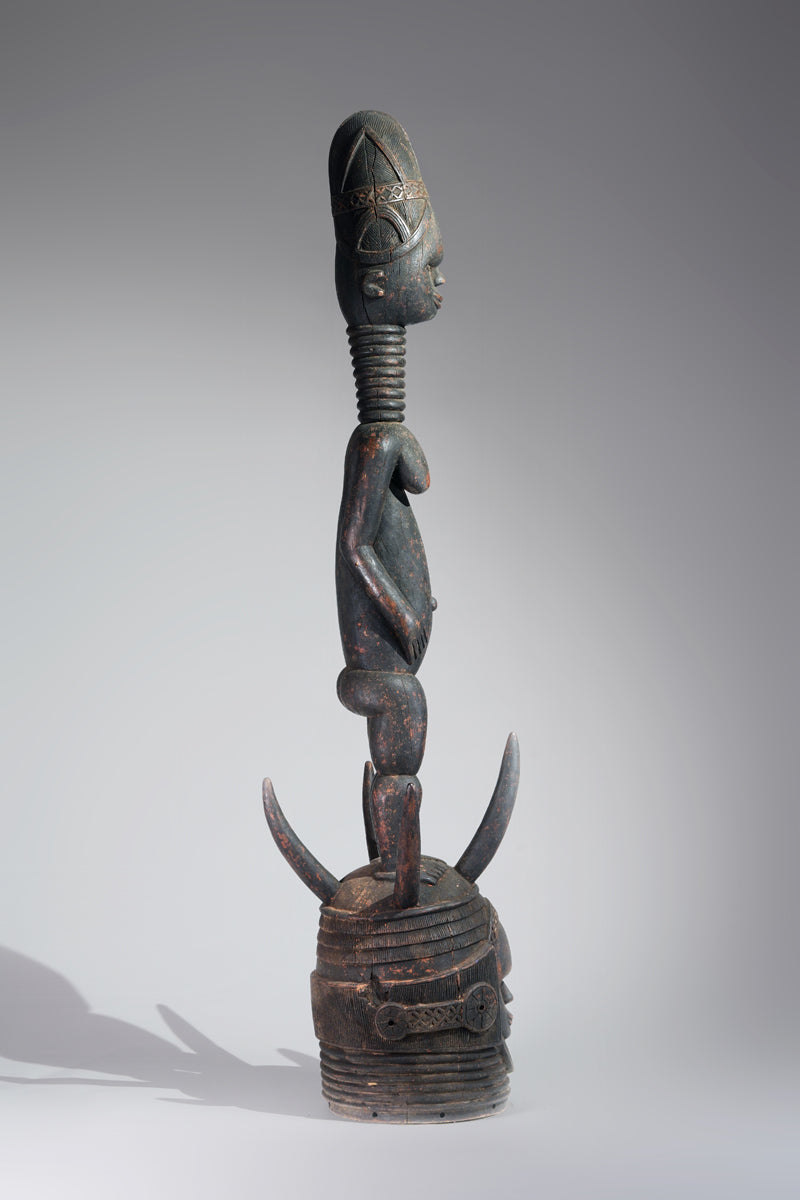 This exceptional helmet mask