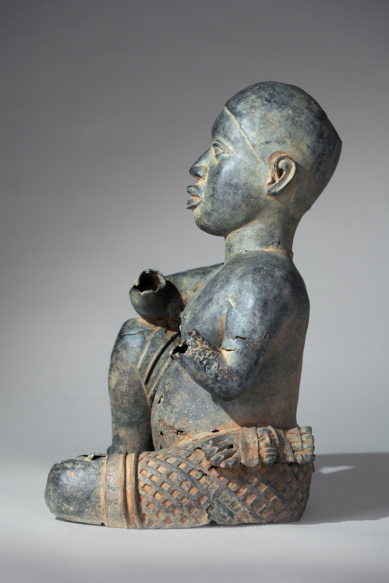 This fragmentary Tada sculpture