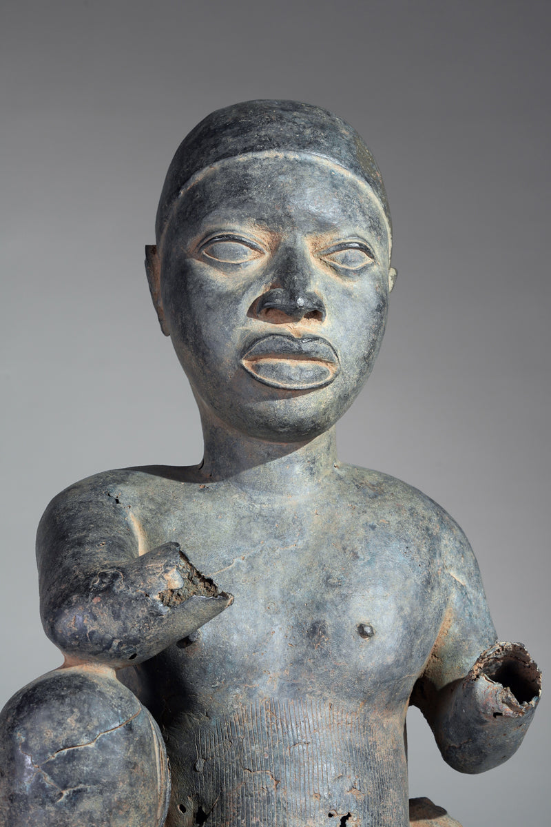 This fragmentary Tada sculpture