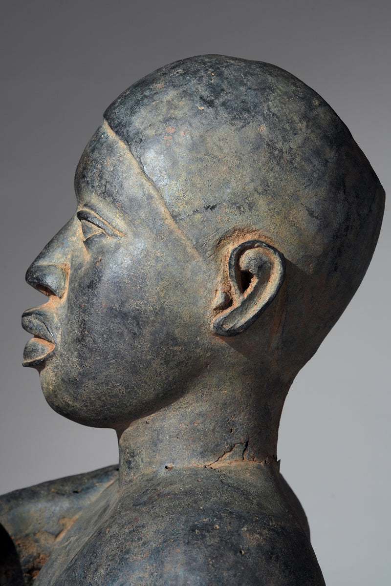 This fragmentary Tada sculpture
